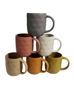 Taza Con Relieve De Corazones Colores Surtidos 455Ml